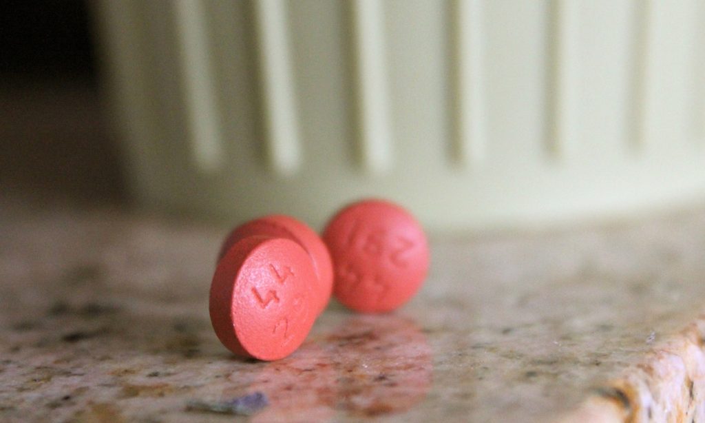 This Is What Could Happen If You Take Ibuprofen On An Empty Stomach