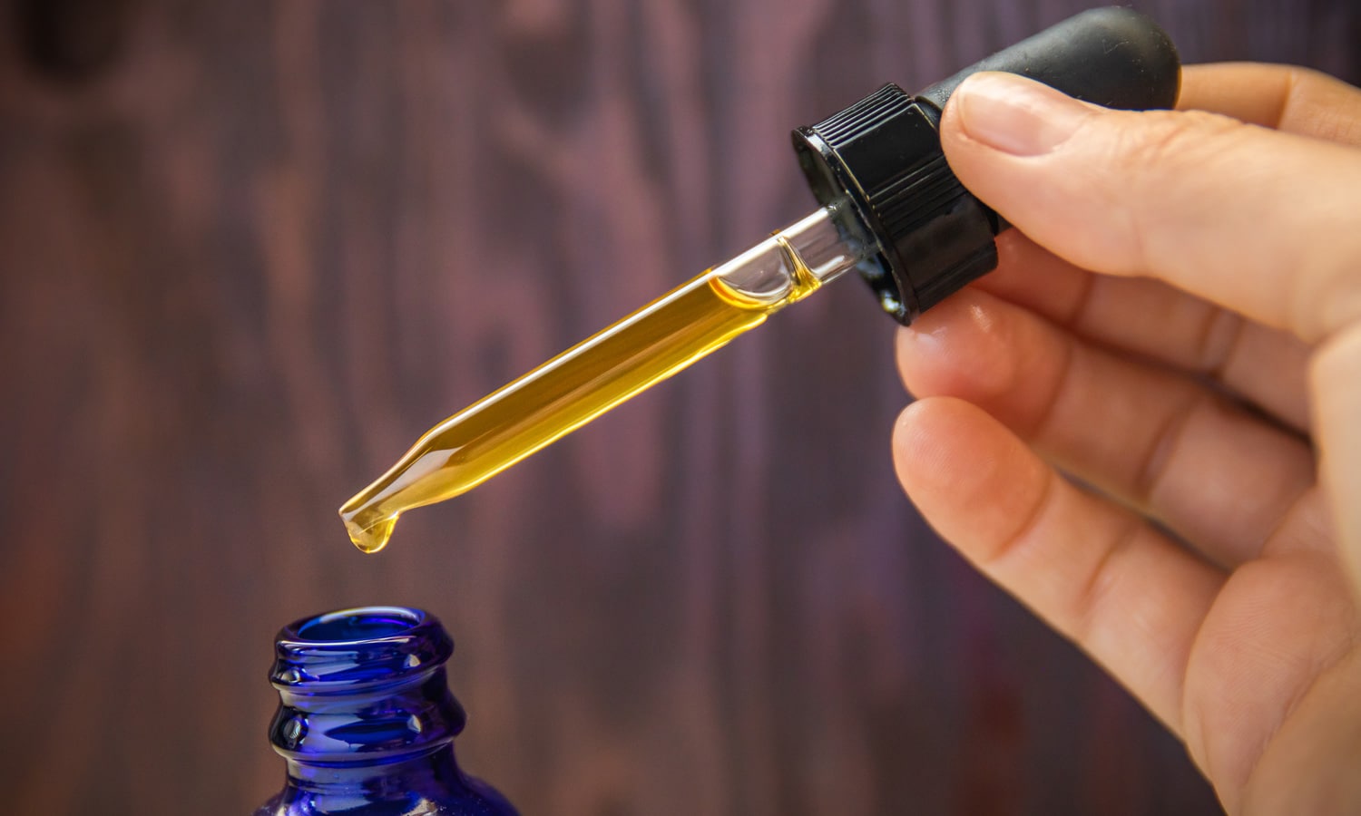 How To Incorporate CBD Oils Into Your Daily Routine