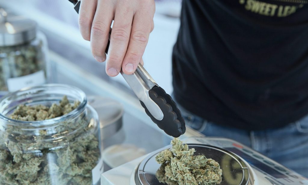 Can You Smoke Two Cannabis Strains From The Same Bowl? Here's What Happens