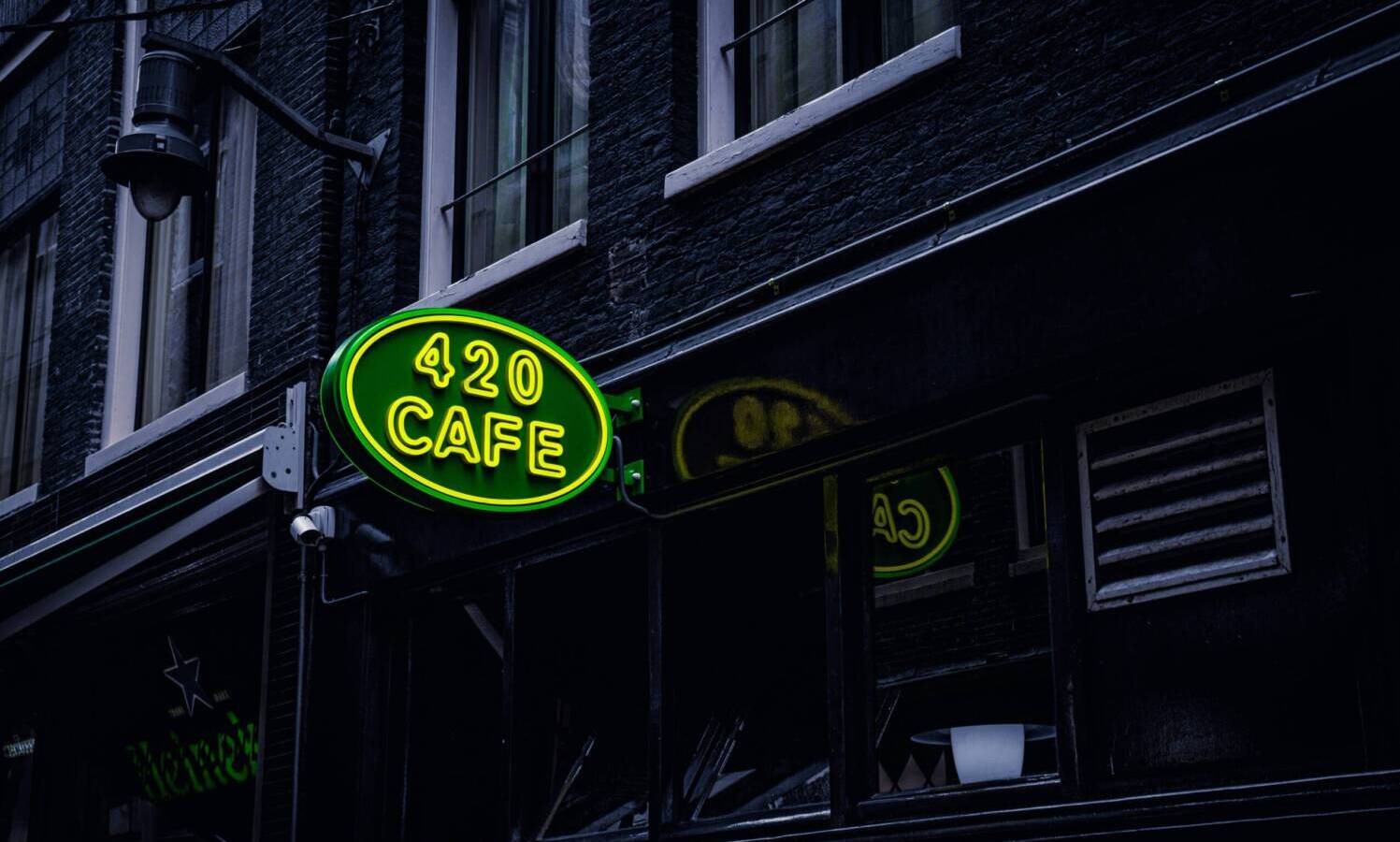 amsterdam coffeeshop